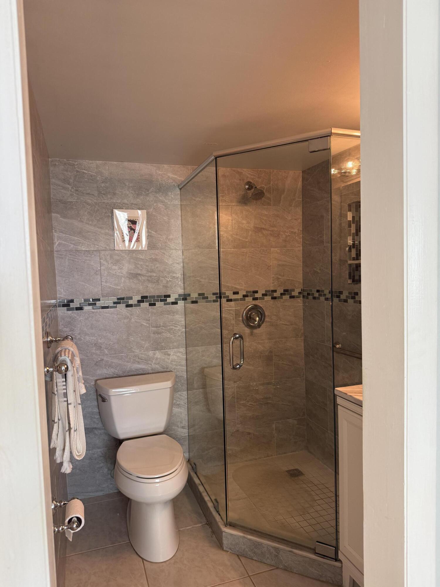 SNUG HARBOR GARDENS CONDO - Residential