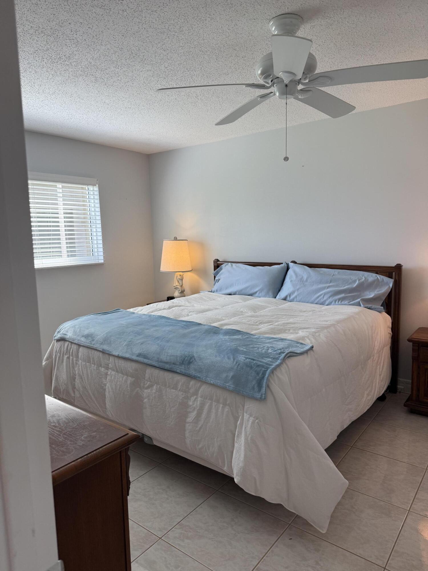 SNUG HARBOR GARDENS CONDO - Residential