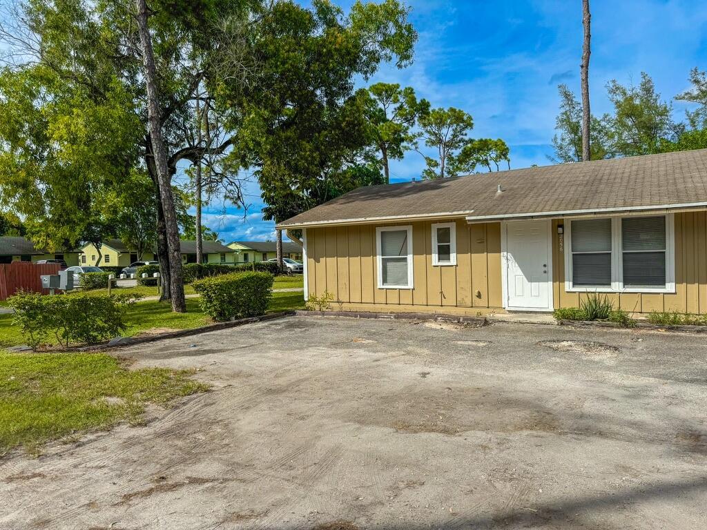 Photo of 2056 Major Drive, West Palm Beach, FL 33415 (MLS # R10929456)