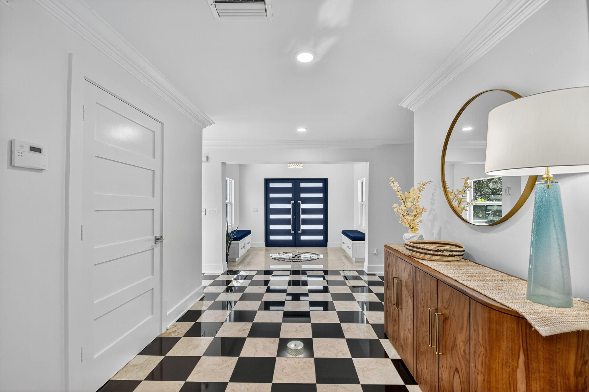 Properties 2900 Greenbriar Boulevard