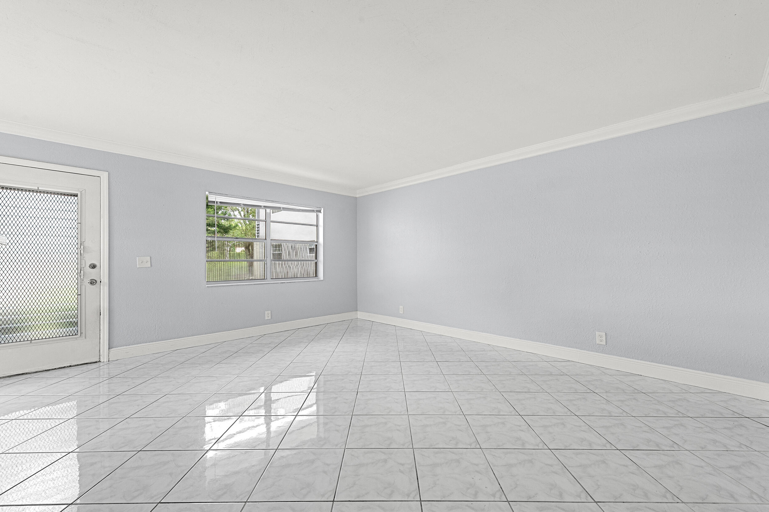 KINGS POINT NORMANDY CONDOS - Residential