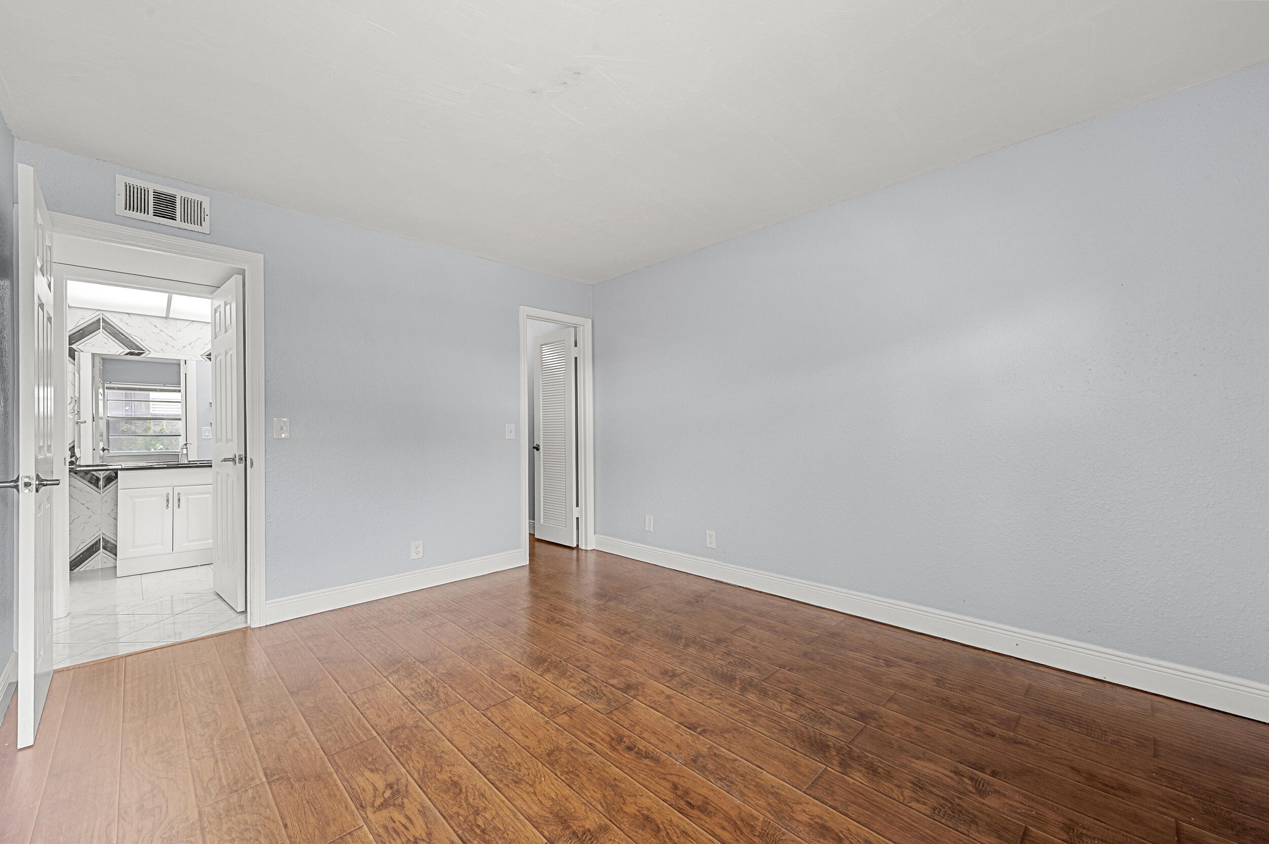 KINGS POINT NORMANDY CONDOS - Residential