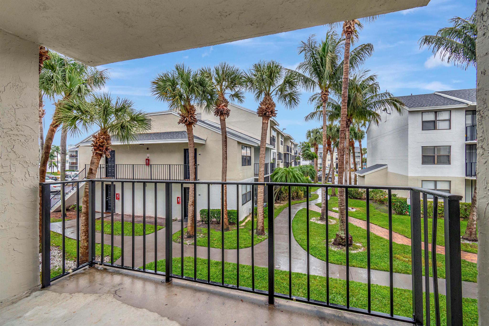 CLEAR LAKE CLUB CONDO - Residential