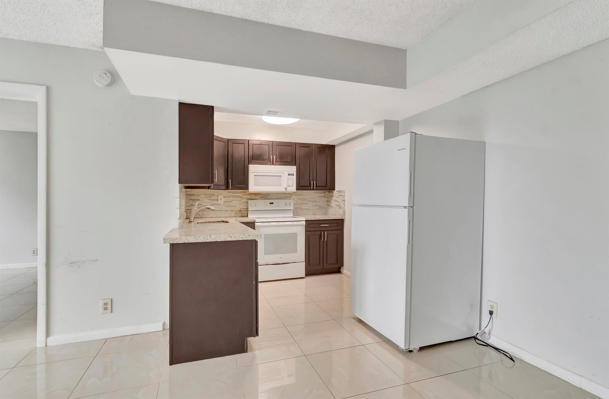 CLEAR LAKE CLUB CONDO - Residential