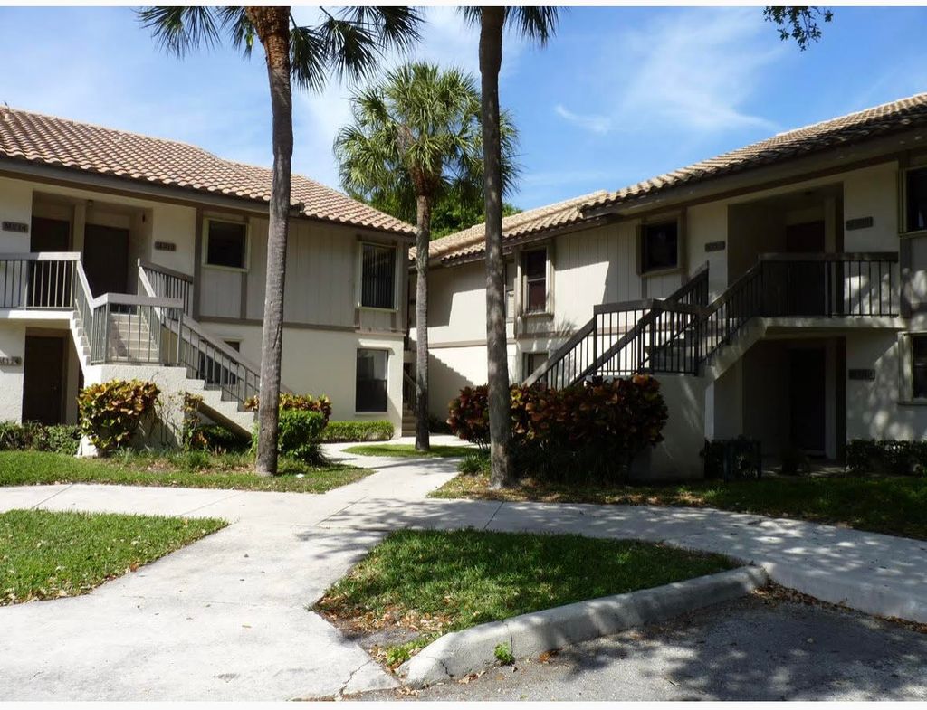 Photo of 3130 Millwood Terrace #2120, Boca Raton, FL 33431 (MLS # B26032378)