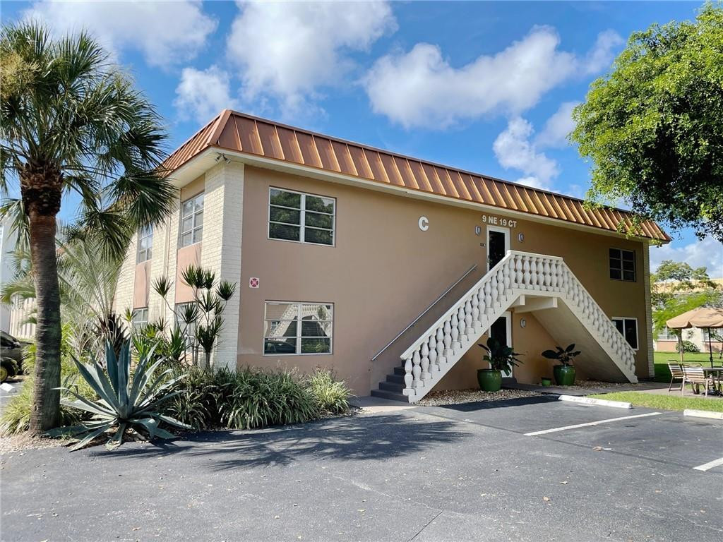 Manor Grove Village One I - Residential Lease