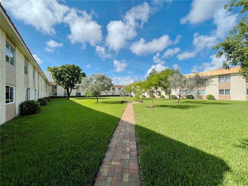 Manor Grove Village One I - Residential Lease