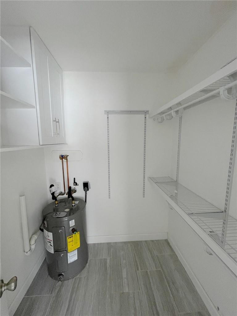 Manor Grove Village One I - Residential Lease