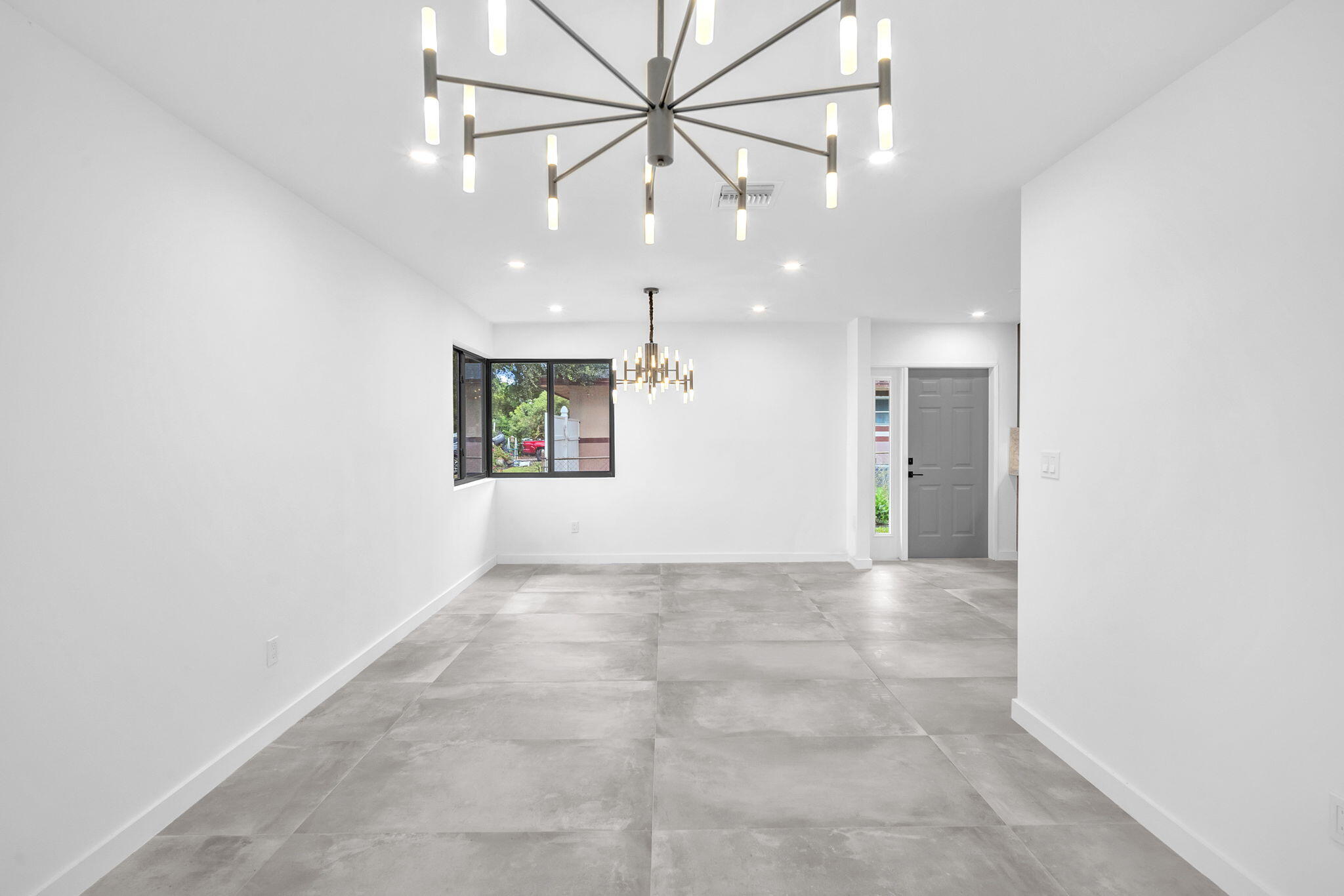 EMERALD GARDENS - Residential Lease