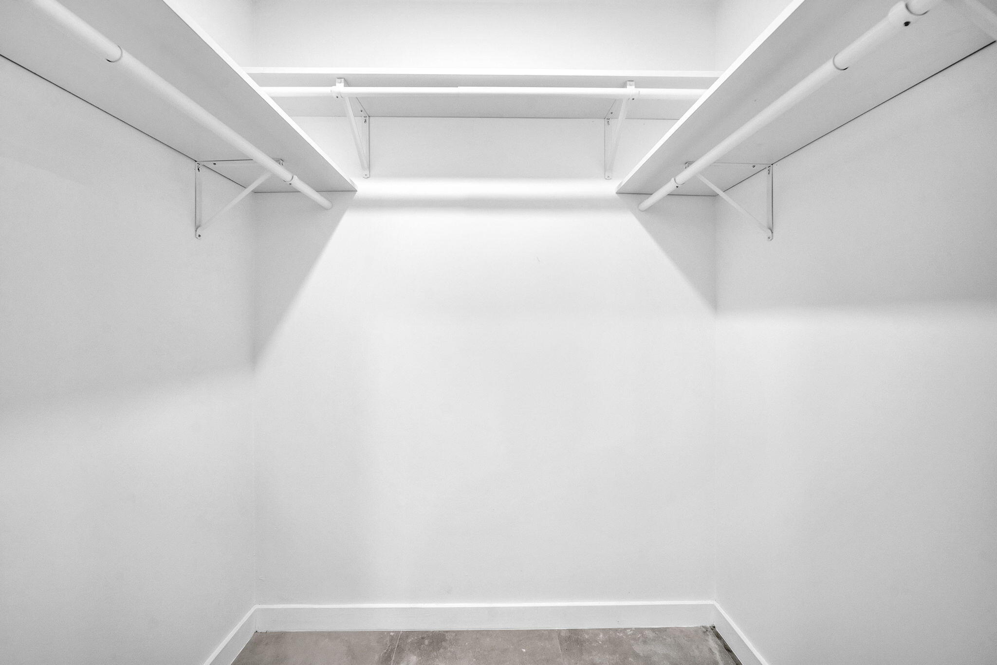 EMERALD GARDENS - Residential Lease