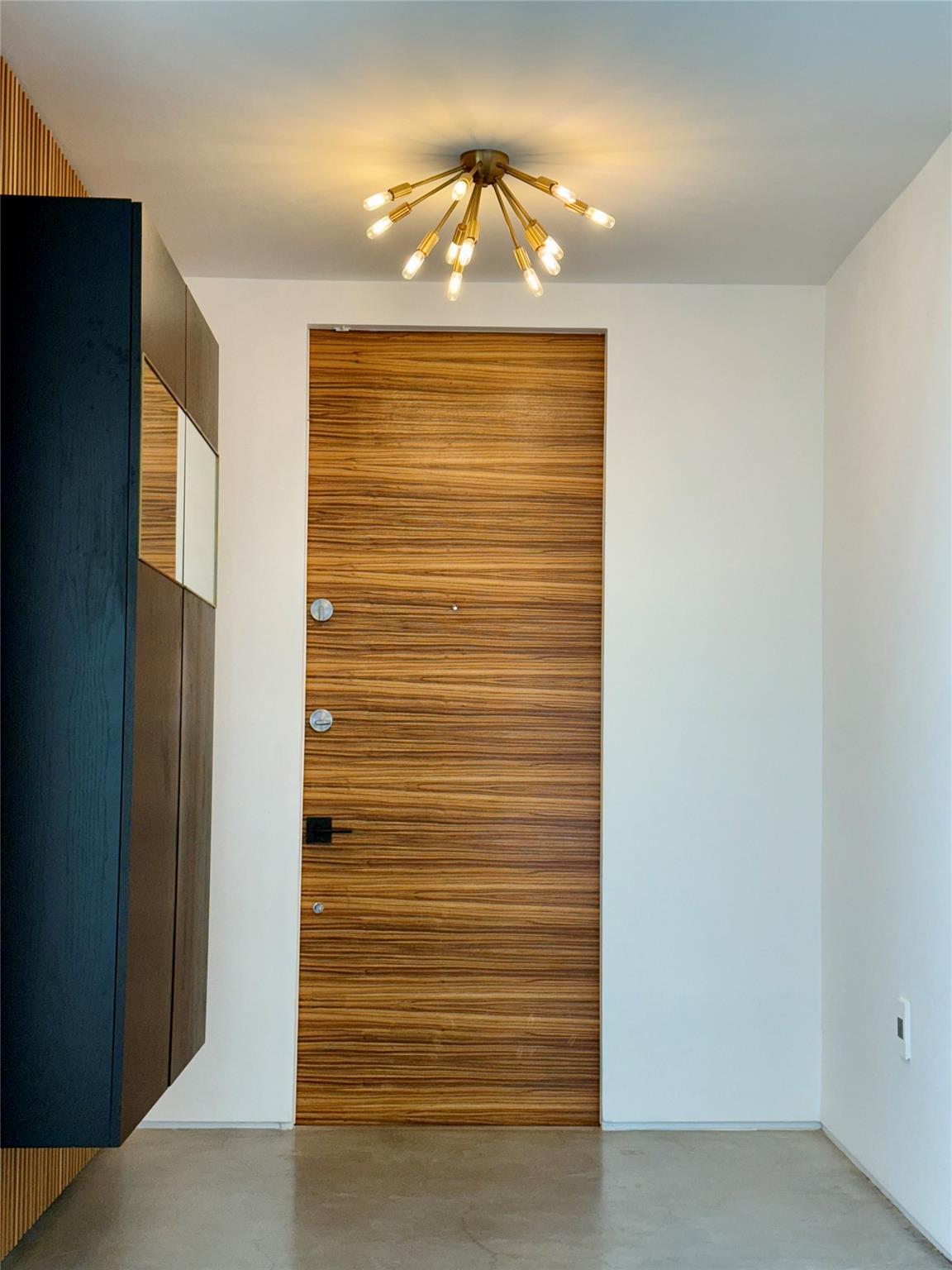 Aventura Lakes Ph 01 - Residential Lease