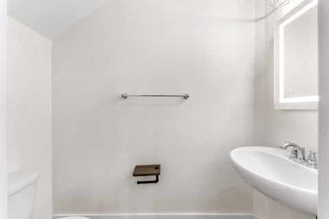 Tiny photo for 354 SE 1st Way #354, Deerfield Beach, FL 33441 (MLS # B26048308)