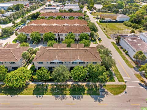 Tiny photo for 354 SE 1st Way #354, Deerfield Beach, FL 33441 (MLS # B26048308)