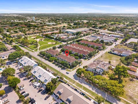 Tiny photo for 354 SE 1st Way #354, Deerfield Beach, FL 33441 (MLS # B26048308)
