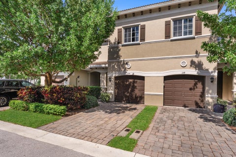 Photo of 354 SE 1st Way #354, Deerfield Beach, FL 33441 (MLS # B26048308)