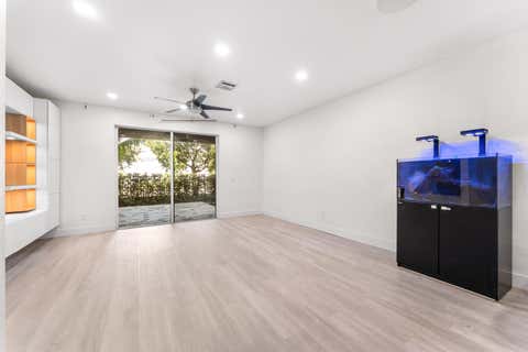 Tiny photo for 354 SE 1st Way #354, Deerfield Beach, FL 33441 (MLS # B26048308)