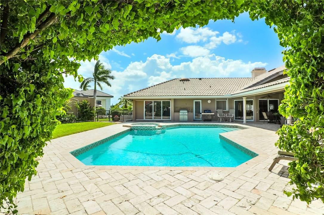 Cypress Head - Residential