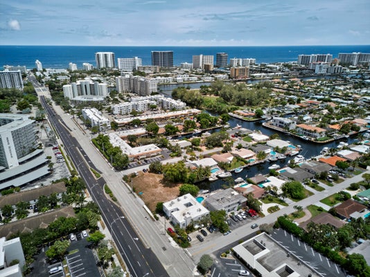 2708 NE 14TH STREET CSWY APT 2, POMPANO BEACH, FL 33062 - Image 519a3a81c6d21c2bca5bfde9338d78fa/56747115