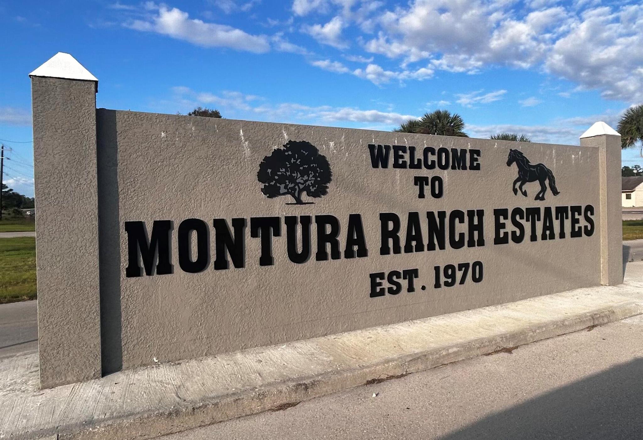 MONTURA RANCH ESTATES - Residential