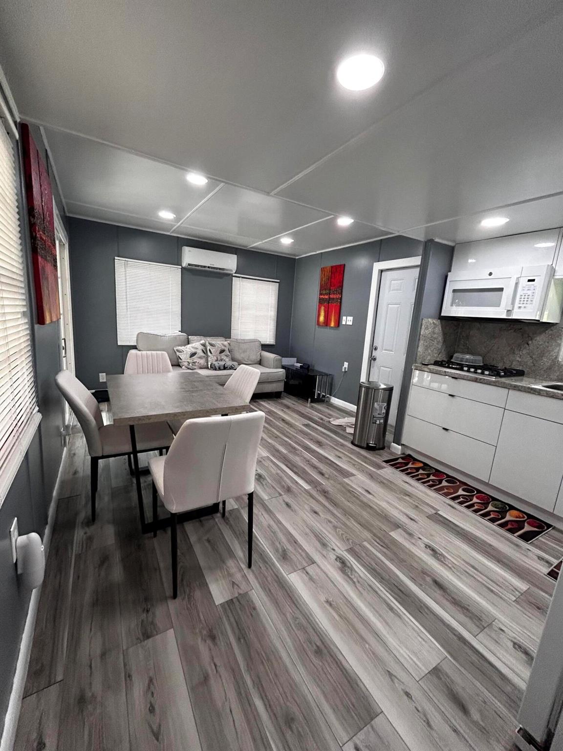 MONTURA RANCH ESTATES - Residential