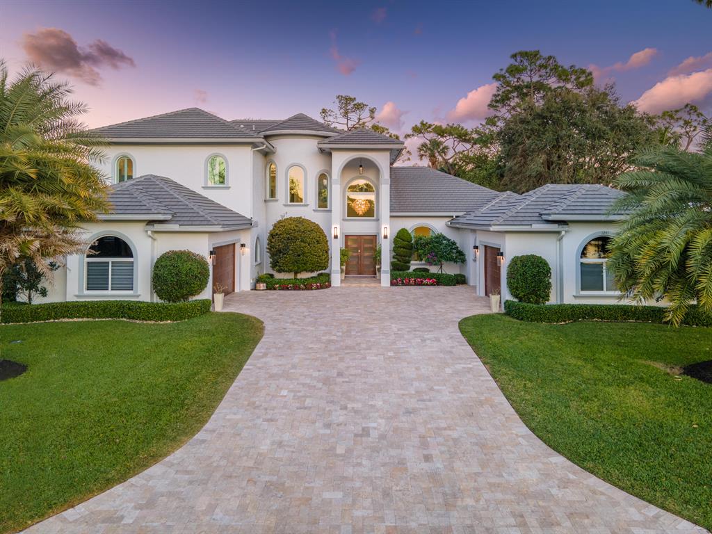 BREAKERS WEST - Residential