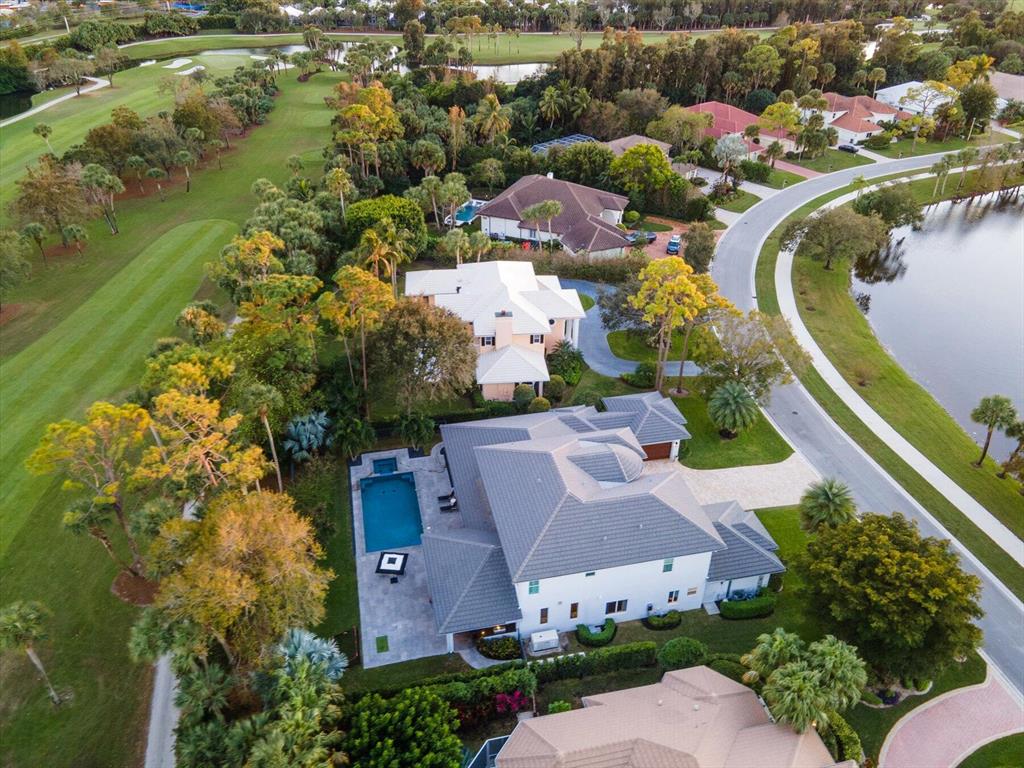 BREAKERS WEST - Residential