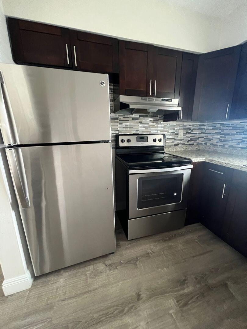 Boca Raton Square Gateway - Residential Lease