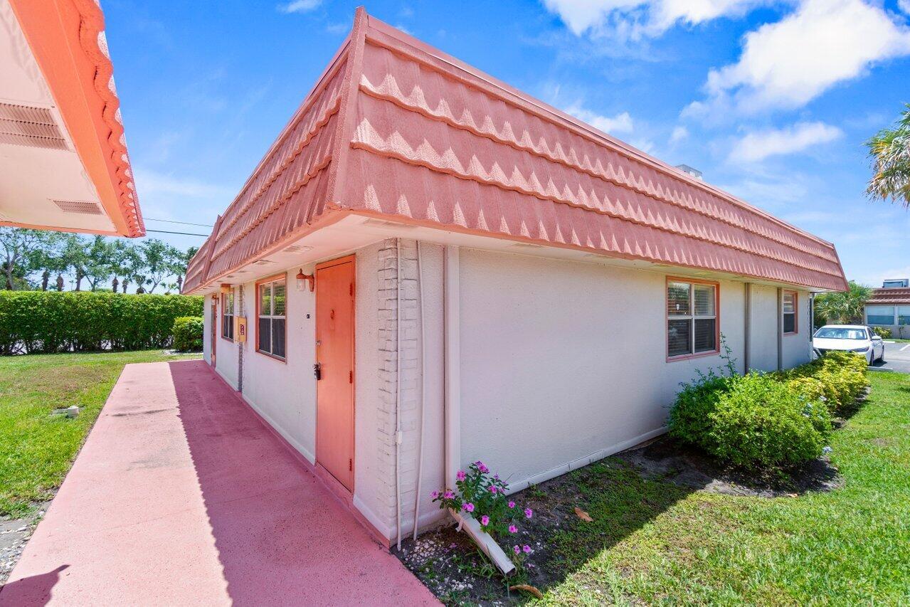 266 Seville L