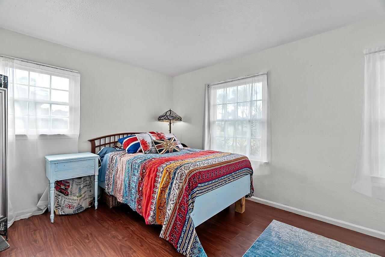 SEBASTIAN HIGHLANDS UNIT - Residential