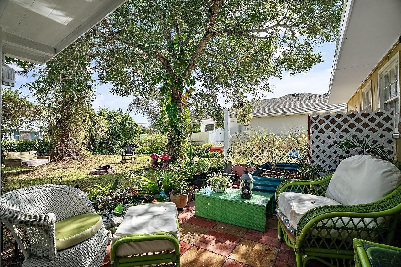 SEBASTIAN HIGHLANDS UNIT - Residential