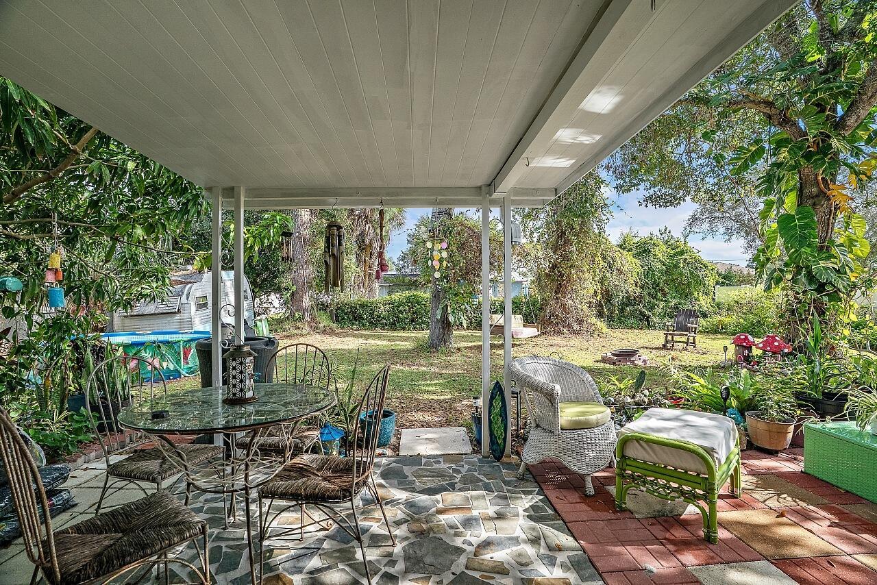 SEBASTIAN HIGHLANDS UNIT - Residential