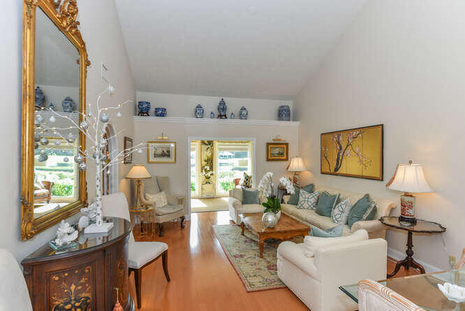 EAGLEWOOD - Residential