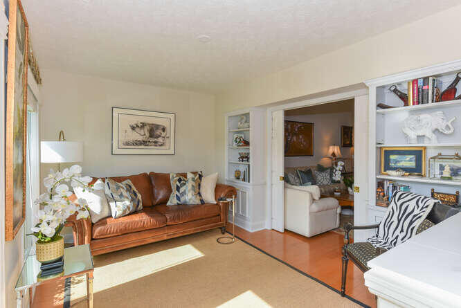 EAGLEWOOD - Residential