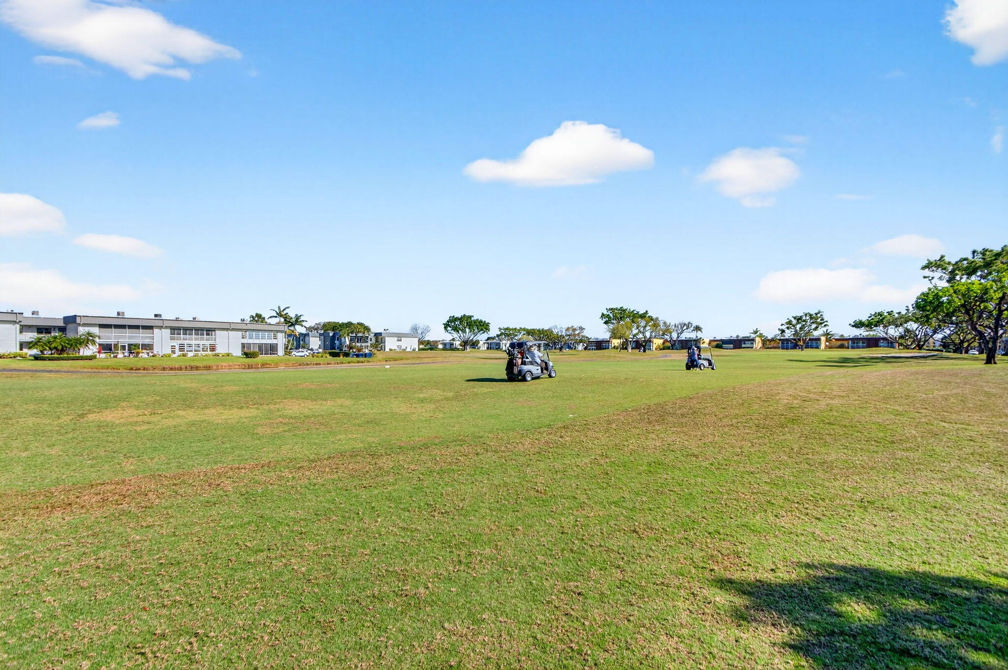 KINGS POINT - Residential