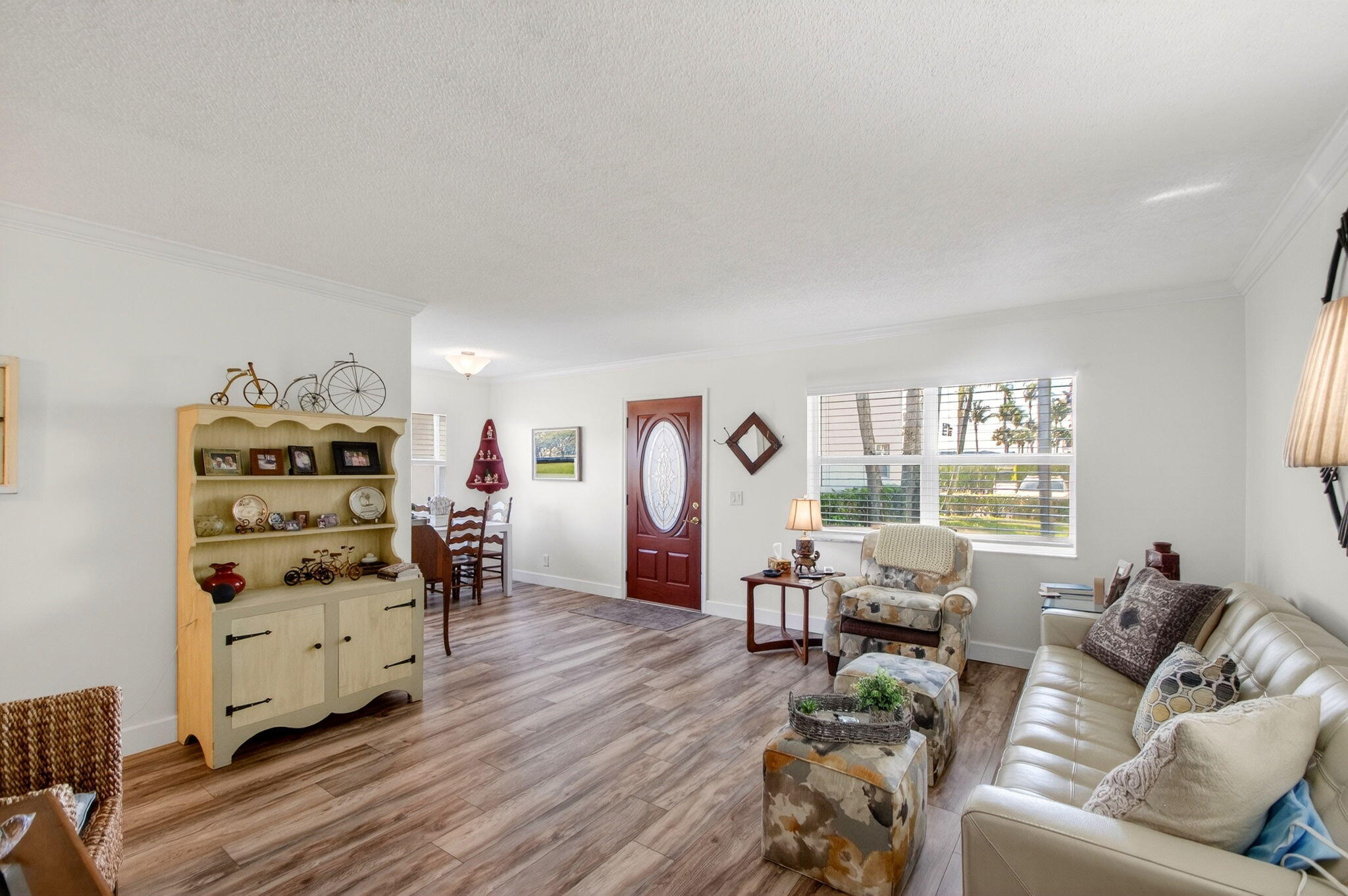 KINGS POINT - Residential