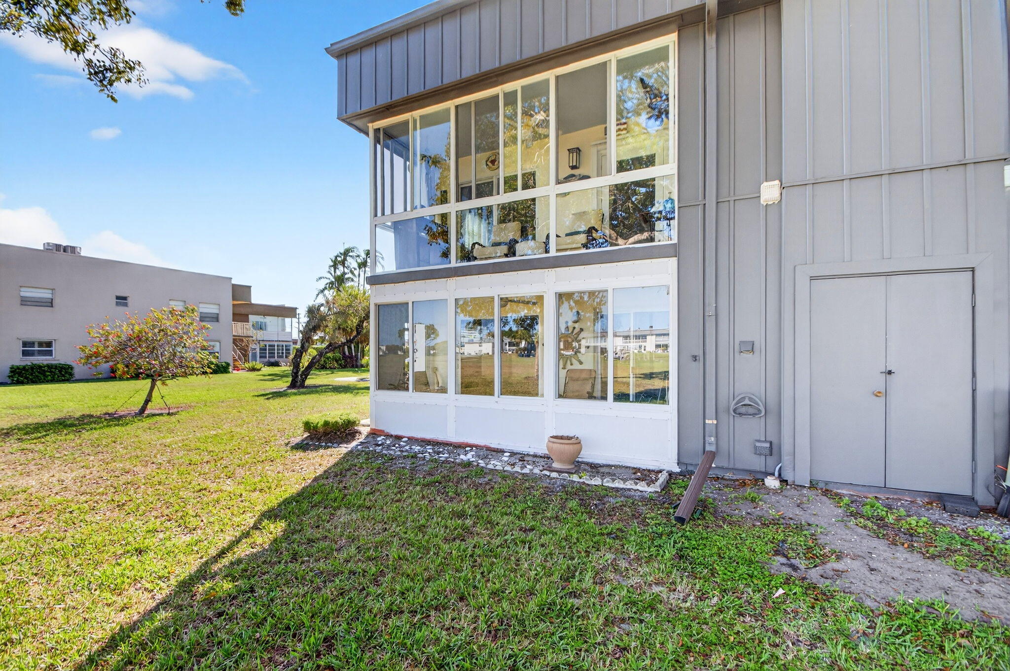 KINGS POINT - Residential