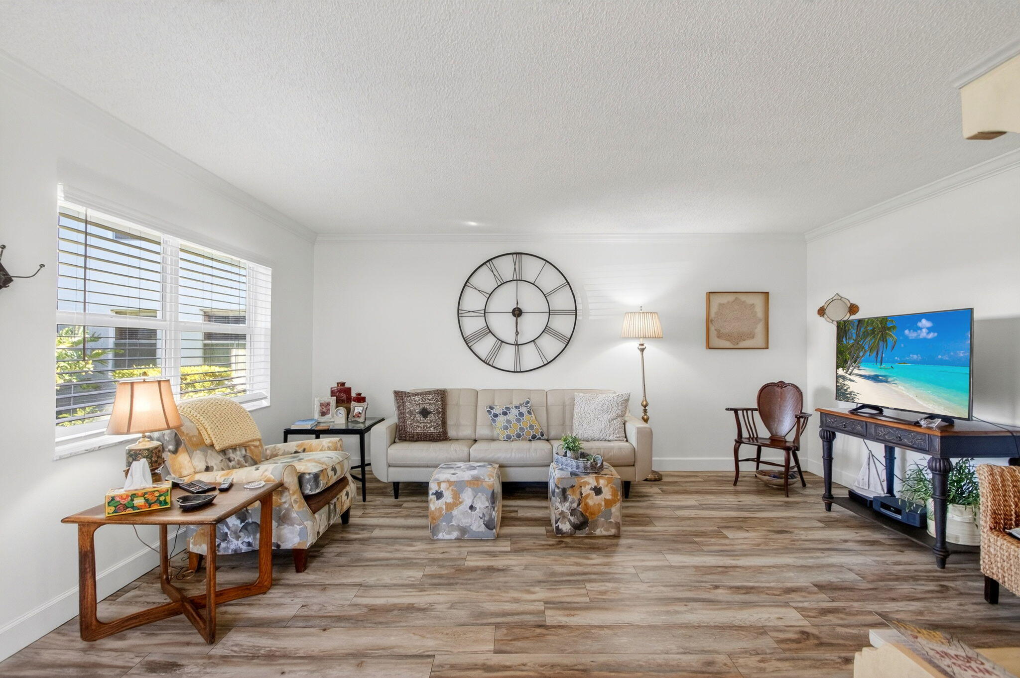 KINGS POINT - Residential