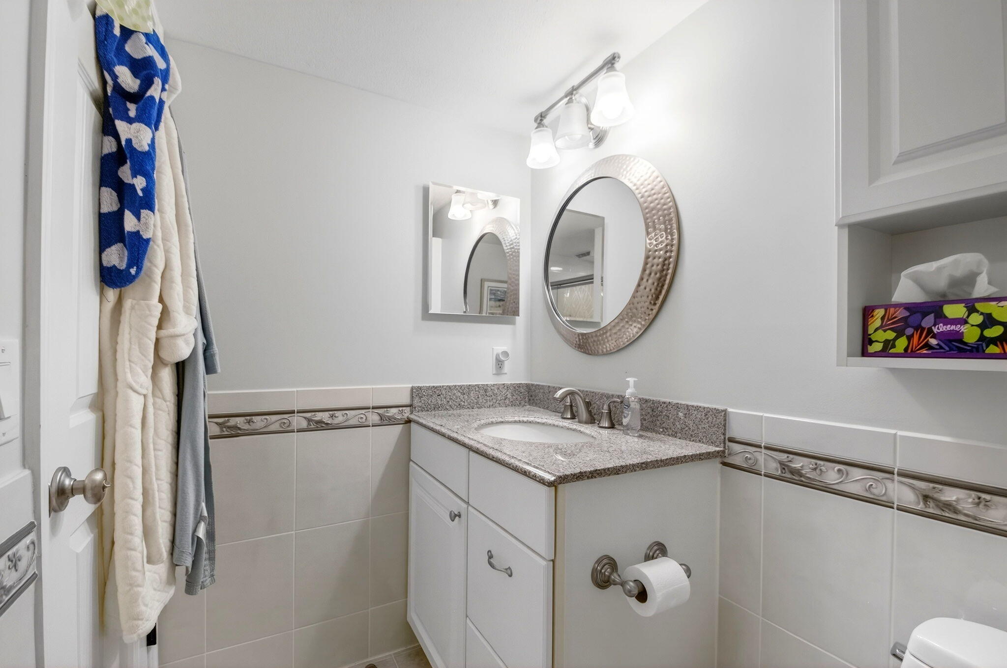 KINGS POINT - Residential