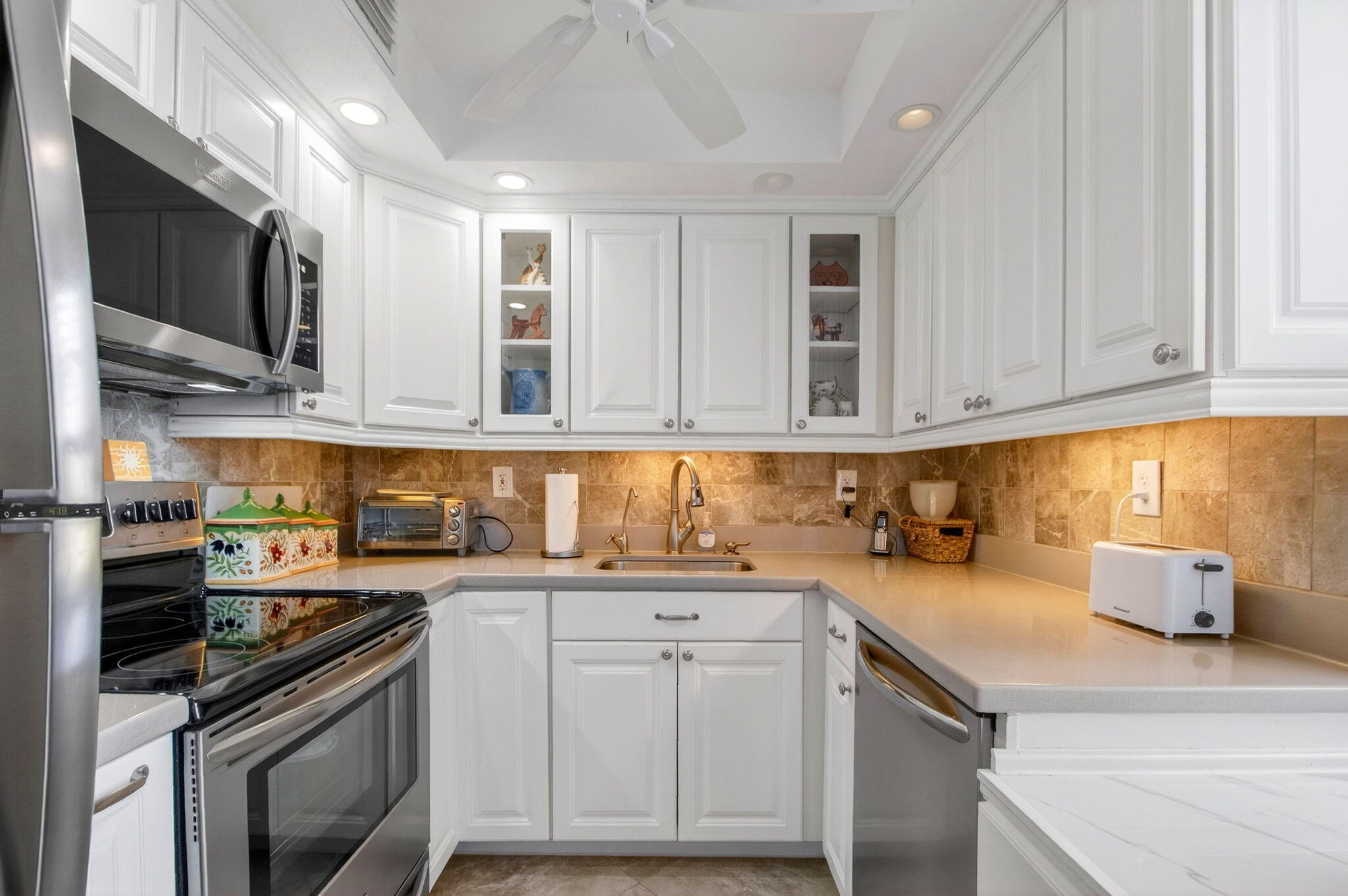 KINGS POINT - Residential