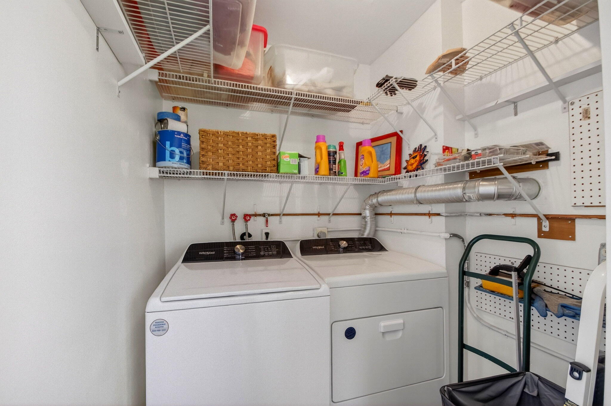 KINGS POINT - Residential