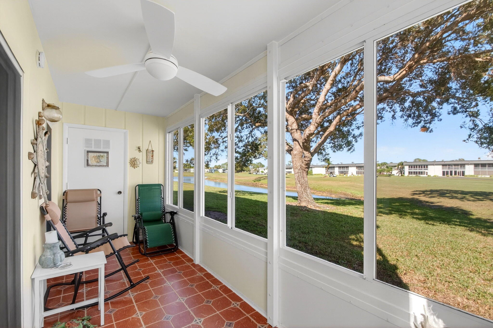 KINGS POINT - Residential