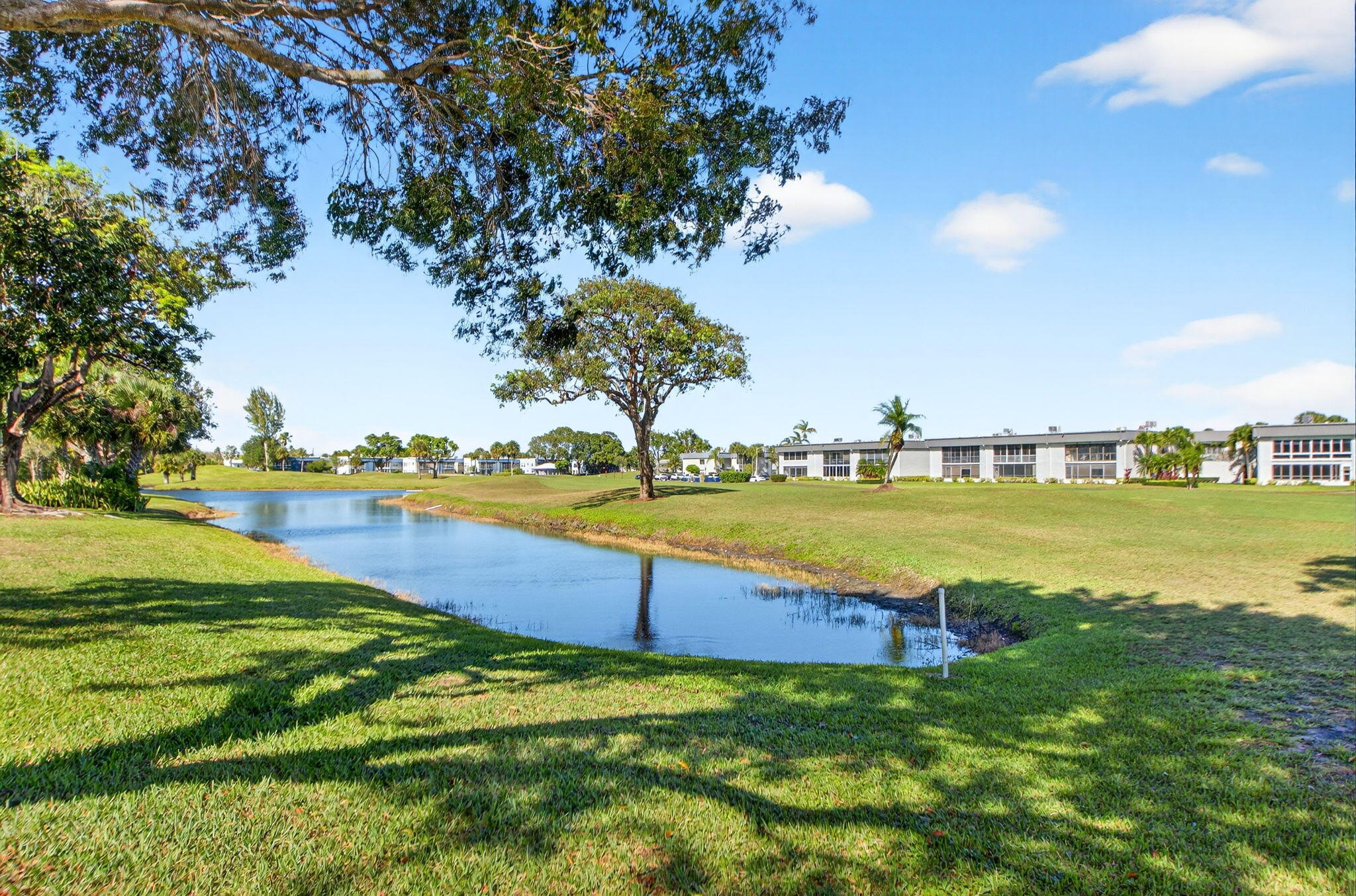 KINGS POINT - Residential