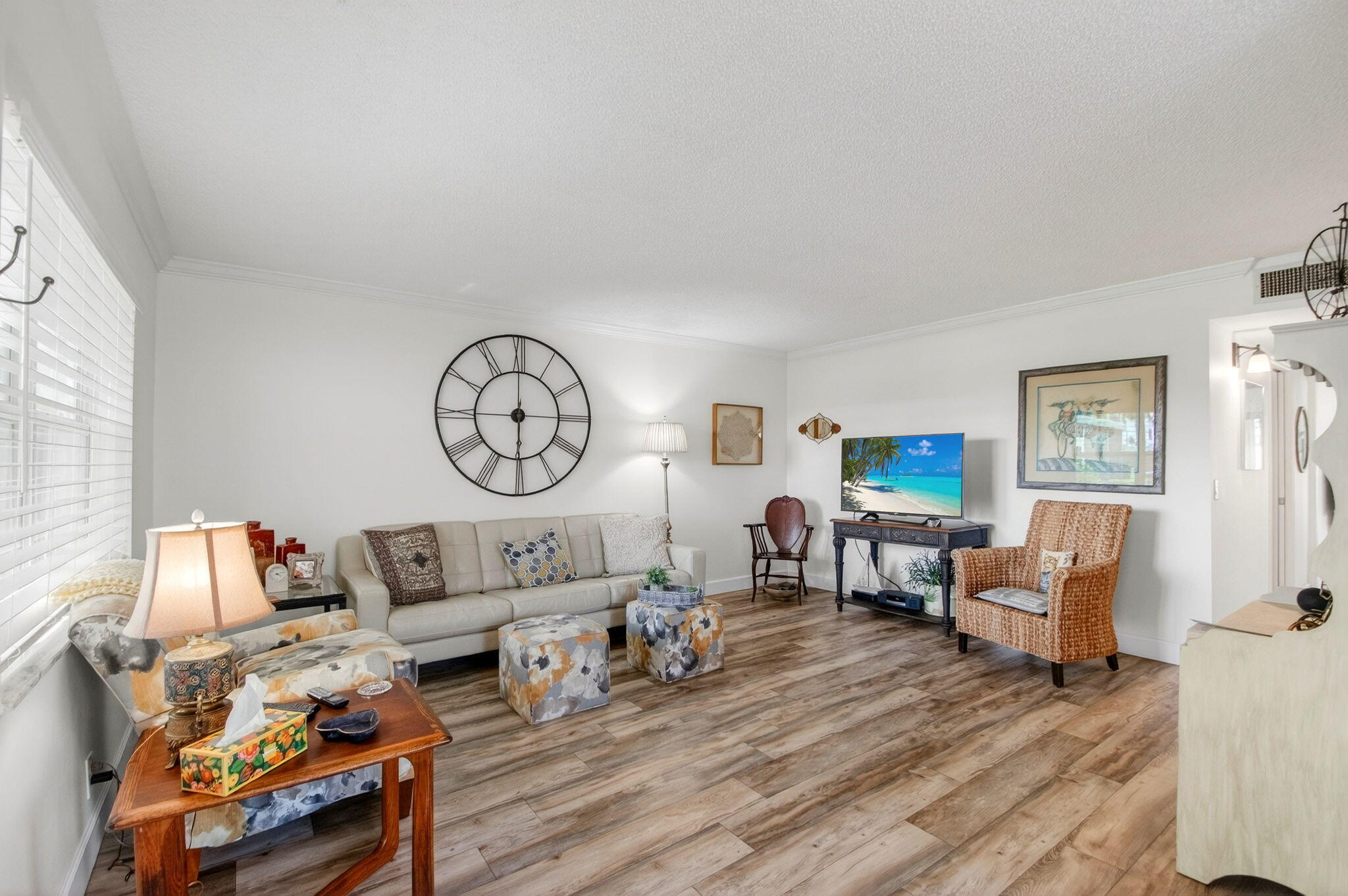 KINGS POINT - Residential