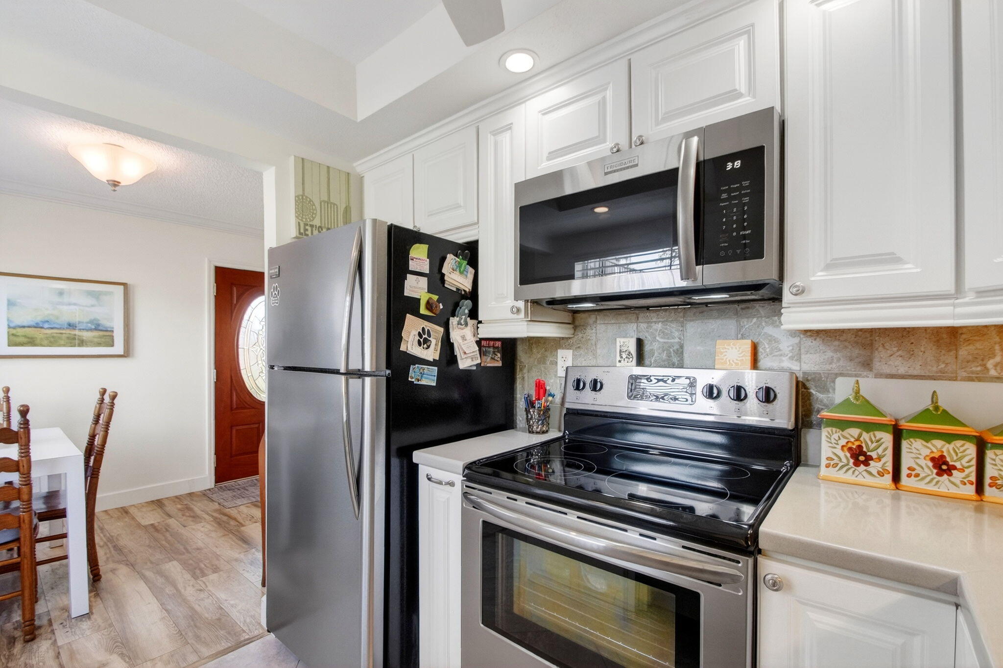 KINGS POINT - Residential