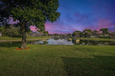 A home in Lake Worth