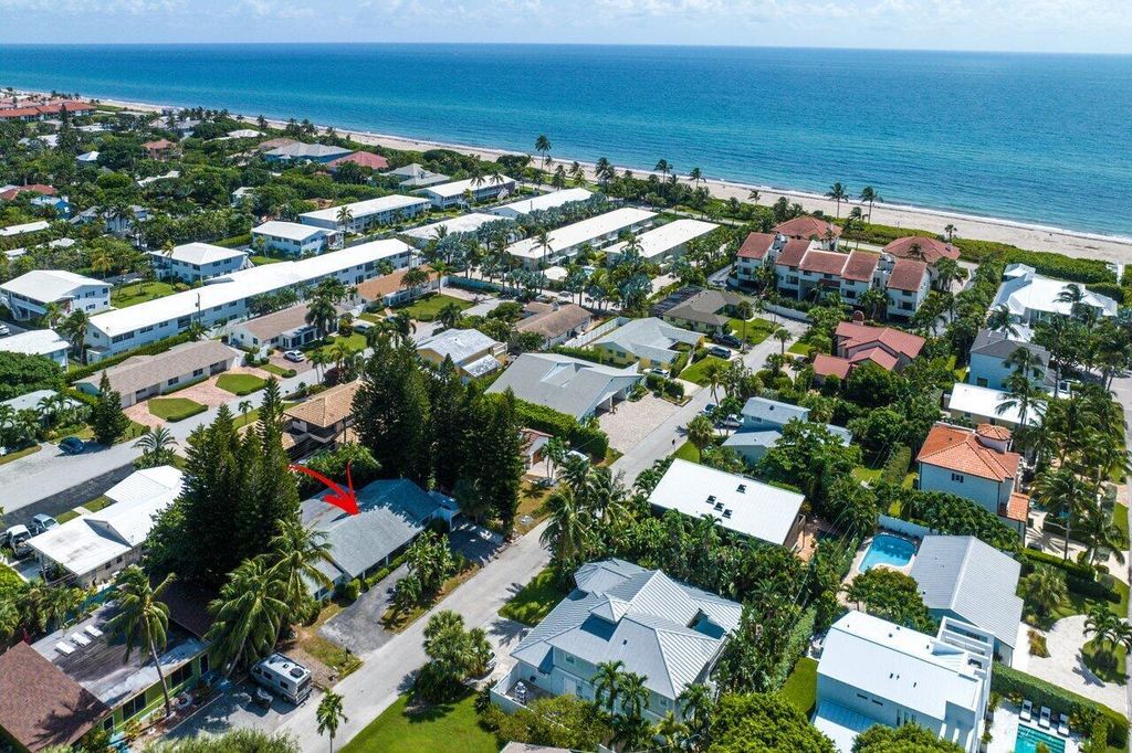 Photo of 13 Sailfish Lane, Ocean Ridge, FL 33435 (MLS # R10995062)