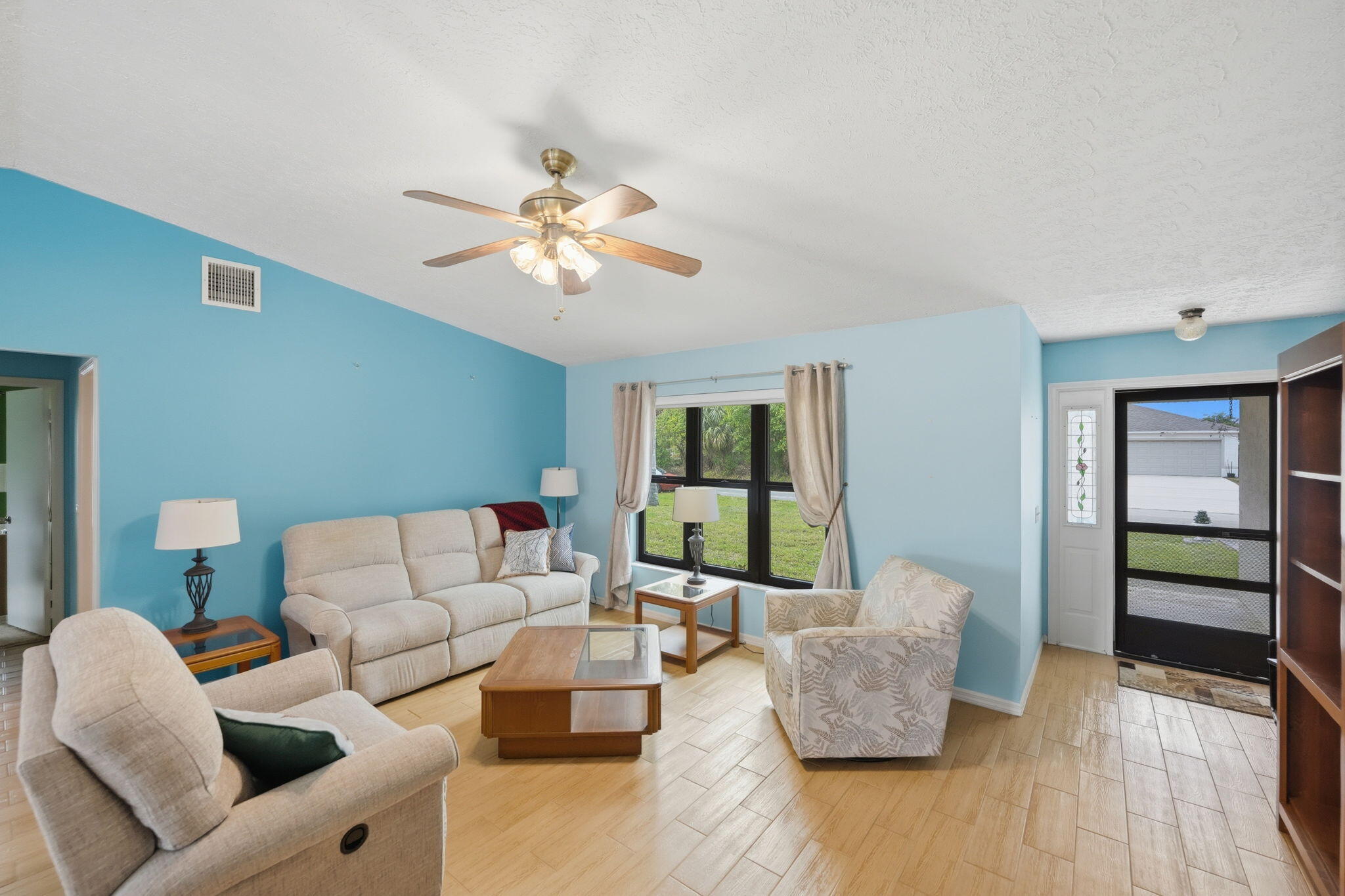 PORT ST LUCIE SECTION 13 - Residential