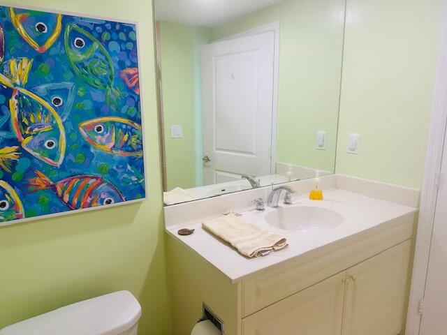 HARBORAGE YACHT CONDO - Residential Lease
