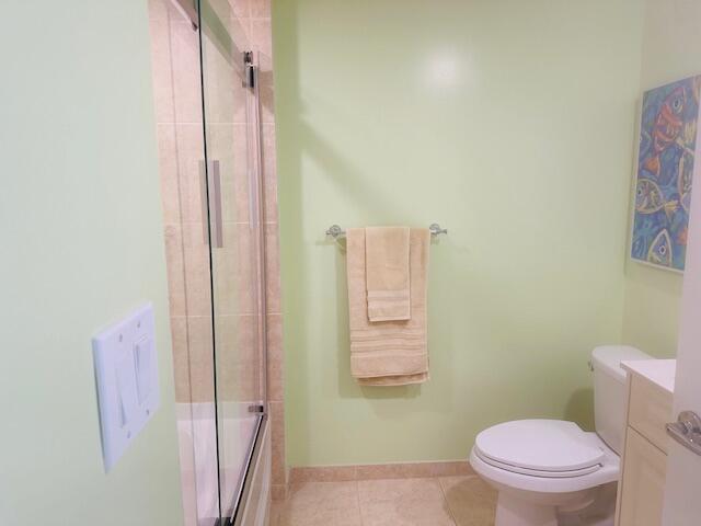 HARBORAGE YACHT CONDO - Residential Lease