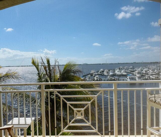 HARBORAGE YACHT CONDO - Residential Lease